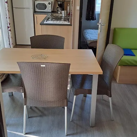 Mobilhome 6 Personnes Climatisation Hotel